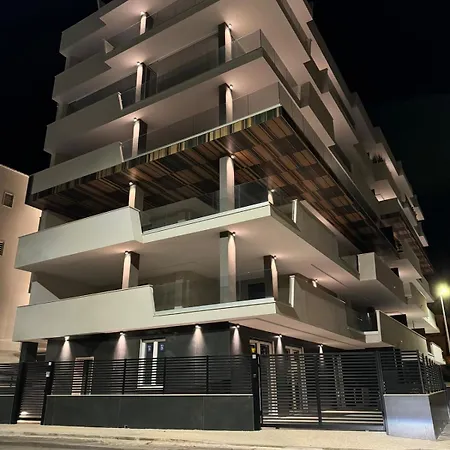 House Palazzo La Fenicia *